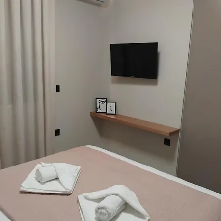 公寓 Simple, Calm And Luxurious