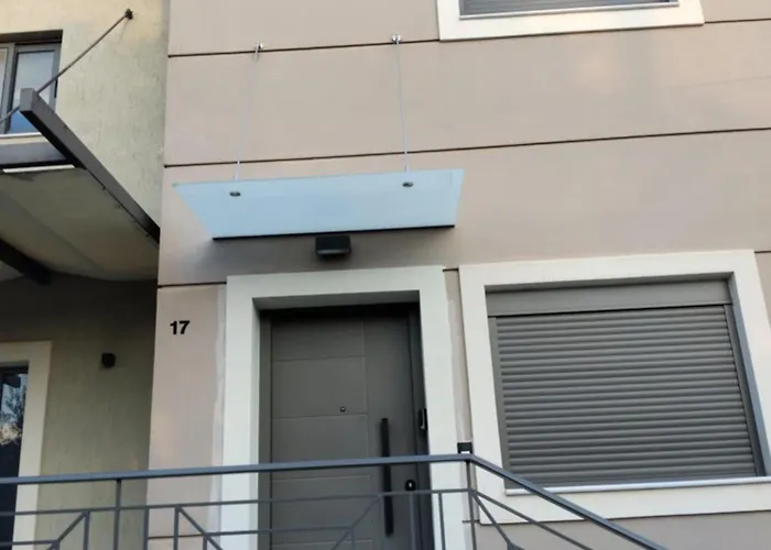 Simple, Calm And Luxurious Apartmán