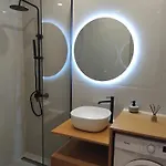 Simple, Calm And Luxurious