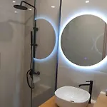 Simple, Calm And Luxurious Apartament