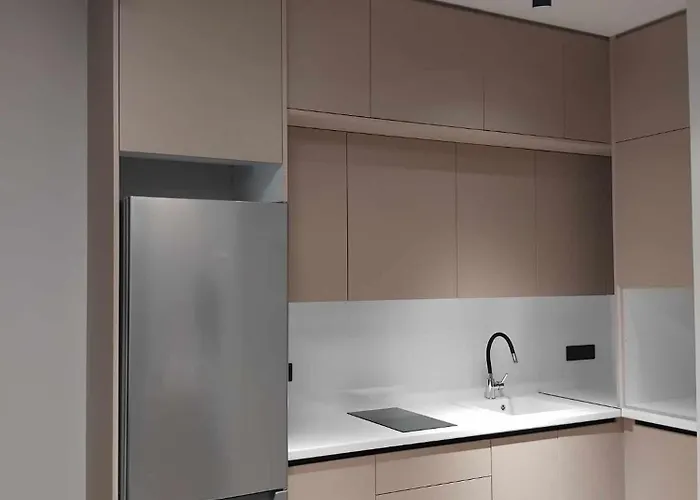 Simple, Calm And Luxurious Appartamento Kalamata