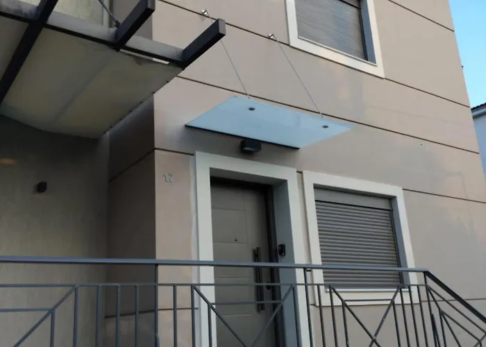 Simple, Calm And Luxurious *